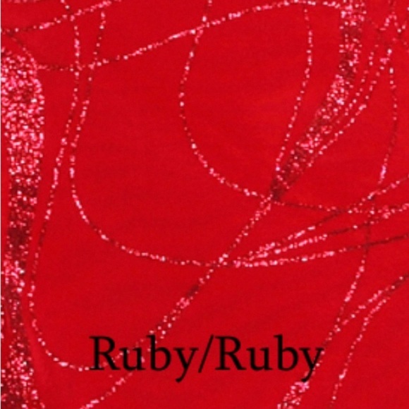 Praise Hymn Fashion Glitter Knit Asymmetrical Top with Split Flare Sleeve Red 3X - Picture 3 of 15